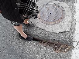 Strade della vergogna in città: pronto il dossier da presentare all'assessore