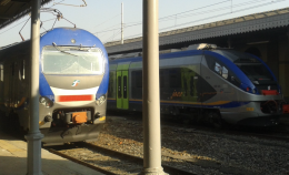 Treni in Canavese di nuovo in tilt: una mattinata d'inferno per i pendolari