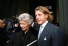 Un documento trovato nella cantina del commercialista inchioda i fratelli Elkann