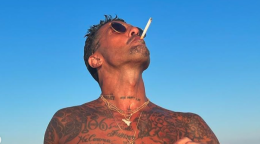 Diffamazione e calcio scommesse: denunciati Corona e "Striscia la Notizia"