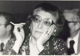 Femminismo: dalle lotte degli anni '70 al transfemminismo di oggi. Dov'è finito il dialogo tra donne?