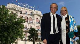 Simona Ventura ha scelto dove sposarsi con Giovanni Terzi: gli invitati sono 1.000