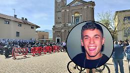 Ultimo gesto d'amore per Manuel Giordana: i suoi organi saranno donati. Tantissimi i motociclisti al funerale