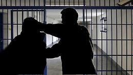 Pestato un agente in carcere a Torino: è il 30esimo caso nel 2025