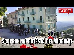 Canti e tamburi tutta la notte, nelle Valli scoppia la protesta dei migranti (VIDEO)