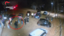 Far west alla festa dei coscritti in Canavese: in 12 massacrano un ragazzo (VIDEO)