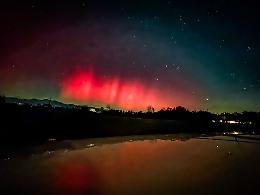 L'aurora boreale illumina il Canavese: ecco le foto 