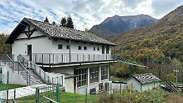 AAA Cercarsi il gestore di un bar e degli impianti sportivi
