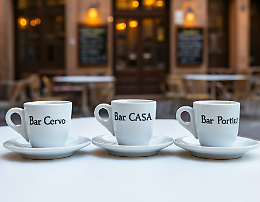 Tra caffè e racconti: le radici di una comunità nei "Bar Cervo", "Bar Casa" e "Bar Portici"
