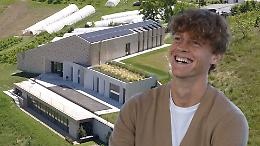 Jannik Sinner a Gassino Torinese per girare uno spot pubblicitario