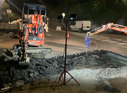 Voragine stava per inghiottire un tir in via delle Miniere: aperto un percorso alternativo