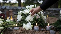 Il cimitero dei feti: a Torino è battaglia per una nuova normativa 