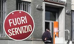 Cittadini infuriati con la banca: l’unico bancomat è guasto dal 30 ottobre e nessuno interviene
