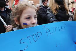 Proteste a Torino: i Russi Liberi scendono in piazza contro Putin