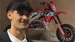 Francesco Montinaro e la sua Honda di carta: quando i sogni prendono forma
