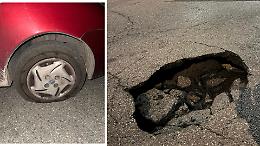Voragine in via Pinchia.  Ivrea la città "colabrodo". E intanto monta la rabbia social