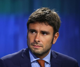 Di Battista scende in campo a Venaria Reale con Schierarsi