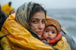 Crisi del ceto medio e paure migratorie: il Rapporto Censis 2024 svela le fratture sociali