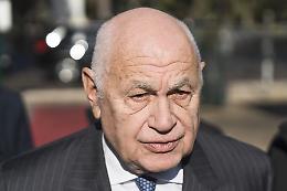 L'Italia non è una democrazia compiuta. Mille leggi e poche certezze...