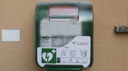 "Le Case del Cuore": 150 defibrillatori per le case popolari