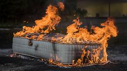 Incendio nella notte, evacuata una casa di riposo