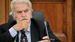 Addio a Matteo Brigandì: l'avvocato di Bossi e la sua eredità politica