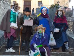 Le "Barboire" aprono il primo Carnevale delle Valli