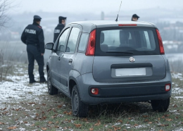 Giallo in Canavese: auto ritrovata nelle campagne senza fanaleria, indagini in corso