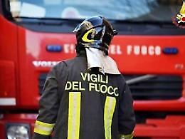Dramma sventato: due sorelle salvate dalle gelide acque del fiume