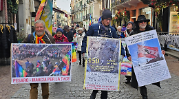 Pace nelle piazze, guerra nei palazzi