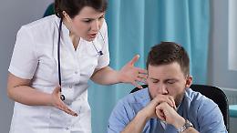 Caos codici sanitari: medici e pazienti intrappolati nella burocrazia. Che sta succedendo?