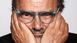 "L’arte non è mai neutrale, deve far pensare": addio a Oliviero Toscani, il genio della provocazione visiva