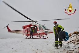 Escursionista bloccato in montagna salvato grazie all'elicottero Drago 66