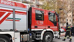 Dramma nella notte: due auto si scontrano, intervengono vigili del fuoco e carabinieri