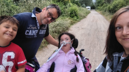Una carrozzina da 37 mila euro: Greta e la battaglia della solidarietà