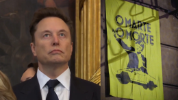 O Marte o Morte": Elon Musk sui muri di Torino