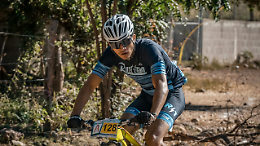 Chi è il nuovo talento canavesano che sta facendo parlare di sé nel ciclismo giovanile?