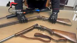 Levone, uomo arrestato per caccia senza porto d'armi: sequestrate armi e munizioni