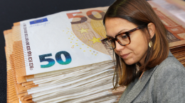 Le "balle" di Elena Piastra sul "commercio". Mille euro per "salvarlo" e rilanciarlo