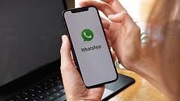 WhatsApp ti becca se fai uno screenshot: arriva la terza spunta blu