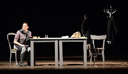 Sorelle: il dramma delle Foibe tra memoria e dolore
