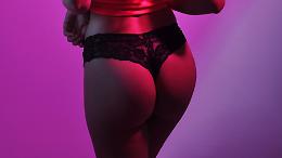 Sai chi è la escort più richiesta di Torino? Mel e il mondo segreto del sex work