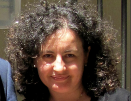 Assunta Madera presenta La panchina dei gelsi: il riscatto di Nicolas tra scuola, parrocchia e criminalità
