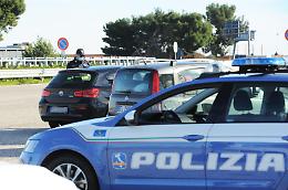 Sparatoria sull'A4: due poliziotti feriti a martellate sulla bretella Ivrea-Santhià