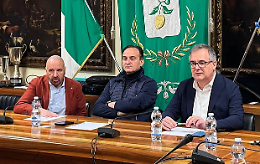 Tunnel del Tenda ancora chiuso, Regione costretta a tamponare i danni: un milione di euro per evitare il tracollo