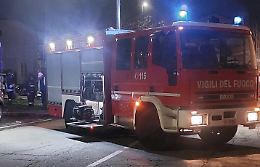 Paura per una fuga di gas vicino all’Istituto 8 Marzo: Vigili del Fuoco in azione 
