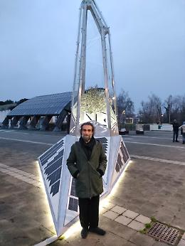 "Cristallo di Luce": l'installazione di Diego Scroppo illumina Torino con arte e sostenibilità