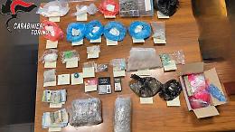 Sgominata una piazza di spaccio a Nichelino: arrestato un 30enne con oltre due chili di droga 