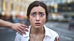 Schiaffi sul sedere: molestie sul lavoro a Moncalieri
