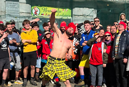 Lunedì di Carnevale a Ivrea: tra Zappate, Battaglia delle Arance e Generala